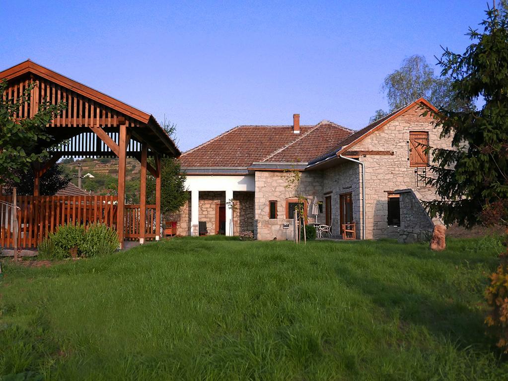 Uragya Vendeghaz Hotel Mád Buitenkant foto